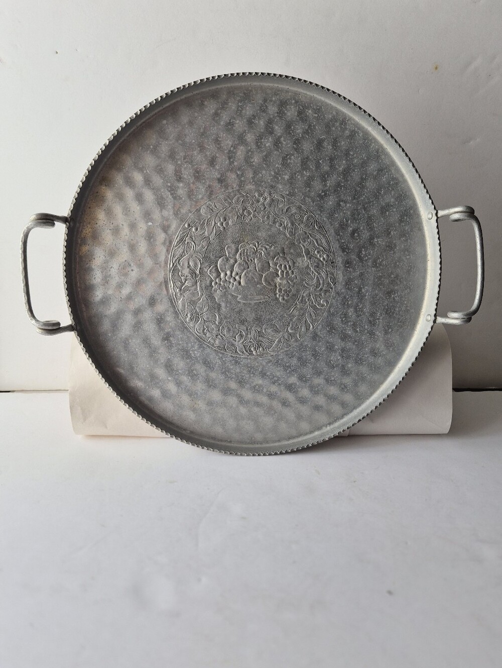 Vintage Cromwell Hammered Aluminum Tray 17” Cottagecore Farmhouse Shabby Decor